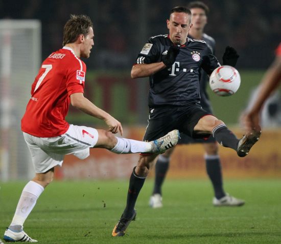 更是一位优 更是一位优